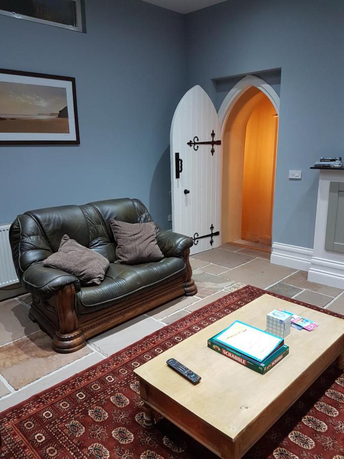 Renovated Church Close To The Beach Лланелли Номер фото